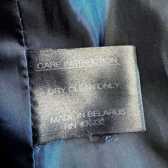 Gallery Wm’s XL Black Winter Coat 80% Wool Single Breast Detachable Hood - Picture 12 of 13